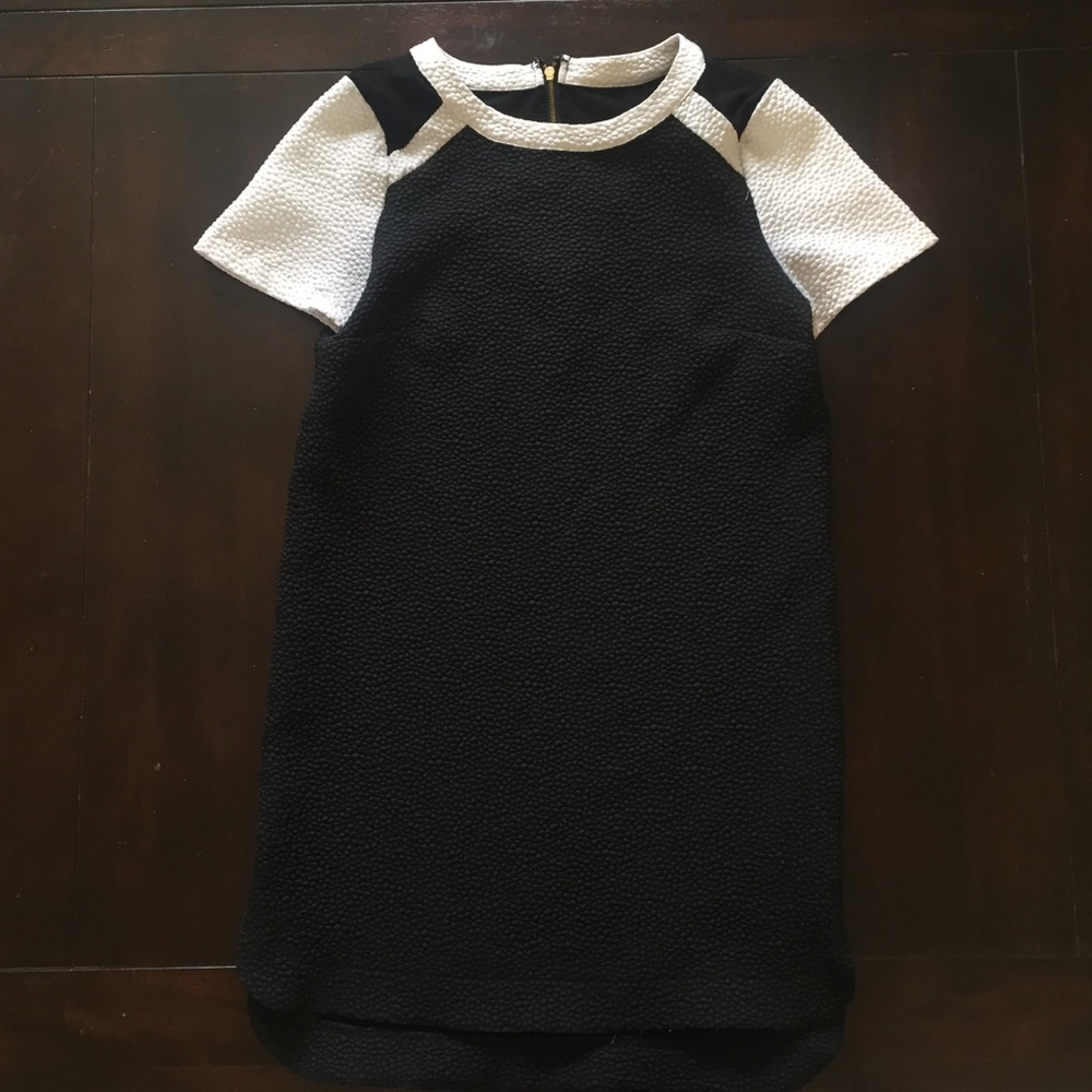 Kensie dress - Picture 2 of 3